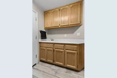 2818 Club Drive, Rocklin, CA 95765 - Photo 18