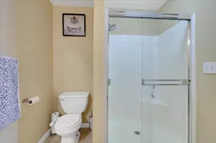 407 White Rock Dr, Yuba City, CA 95991 - Photo 32