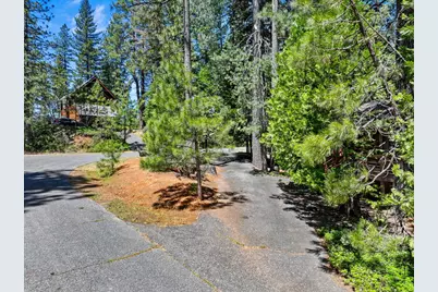 2798 Saint Moritz Drive, Arnold, CA 95223 - Photo 32