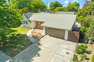 211 E Yorkshire Dr, Stockton, CA 95207 - Photo 4