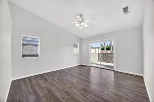 9995 Tarzo Way, Elk Grove, CA 95757 - Photo 20