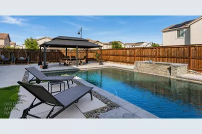 17479 Graceada Lane, Lathrop, CA 95330 - Photo 2