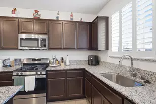 17479 Graceada Ln, Lathrop, CA 95330 - Photo 10