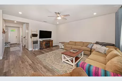 1853 Red Alder Avenue, Sacramento, CA 95834 - Photo 4