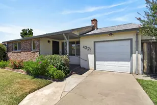 4321 39th Ave, Sacramento, CA 95824 - Photo 2