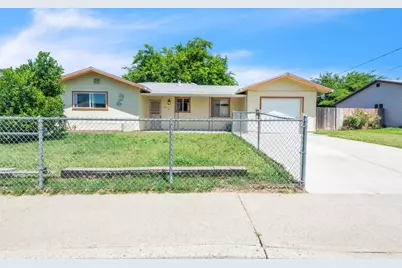 4518 Meadow Way, Olivehurst, CA 95961 - Photo 1