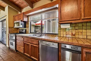 6180 Rustic Hills Dr, Rocklin, CA 95677 - Photo 10