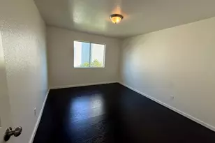 5908 Deepdale Way, Elk Grove, CA 95758 - Photo 20
