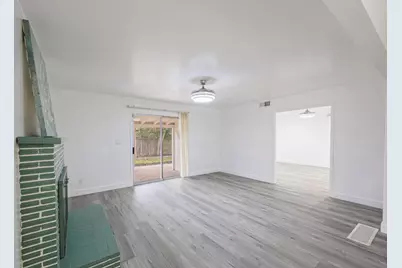 6920 Maita Circle, Sacramento, CA 95820 - Photo 8
