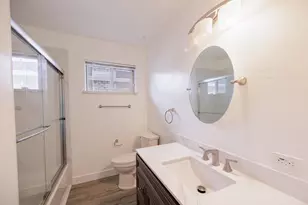 6920 Maita Cir, Sacramento, CA 95820 - Photo 18