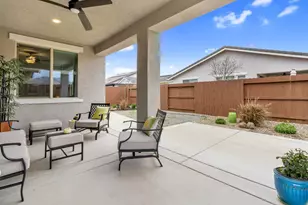 9067 Pomeroy Ln, El Dorado Hills, CA 95762 - Photo 28