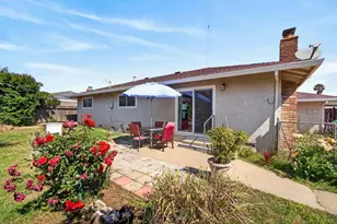 7404 Lindale Dr, Sacramento, CA 95828 - Photo 40