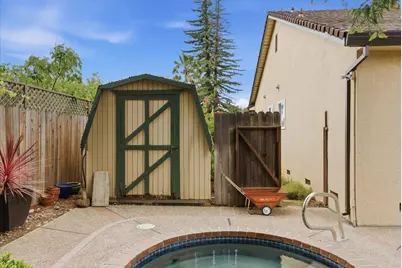 2747 Bradshaw, Sacramento, CA 95827 - Photo 28
