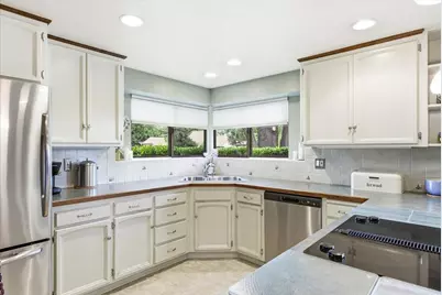 2747 Bradshaw, Sacramento, CA 95827 - Photo 8