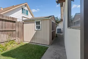 9916 Zion Way, Sacramento, CA 95827 - Photo 46