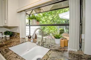 962 W Cross St, Woodland, CA 95695 - Photo 16