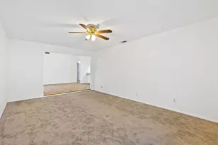6860 Concert Way, Sacramento, CA 95842 - Photo 6