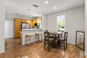 401 Blossom Rock Ln, Folsom, CA 95630 - Photo 8