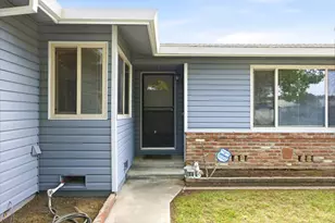 7300 Flamingo Way, Sacramento, CA 95828 - Photo 4