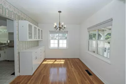 225 Fresno Avenue, Modesto, CA 95351 - Photo 8