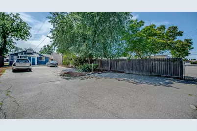 19 Court Street, Woodland, CA 95695 - Photo 32