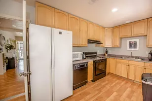 19 Court St, Woodland, CA 95695 - Photo 2
