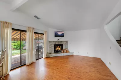 8797 Valley Oak Lane, Elk Grove, CA 95624 - Photo 12