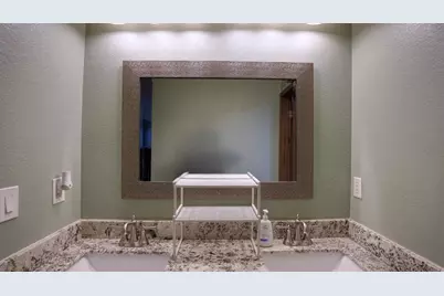 8797 Valley Oak Lane, Elk Grove, CA 95624 - Photo 28