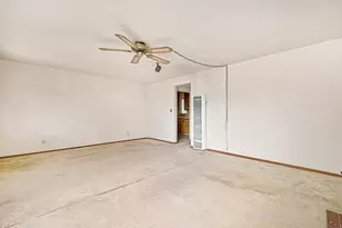 5521 78th St, Sacramento, CA 95820 - Photo 8