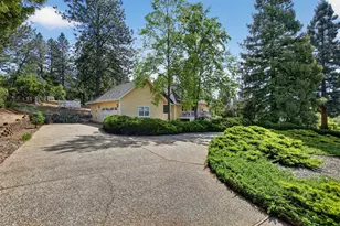 3597 Camino Hills Dr, Camino, CA 95709 - Photo 10