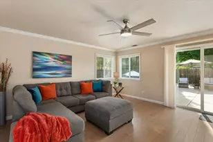 8678 Pardillo Ave, Orangevale, CA 95662 - Photo 14