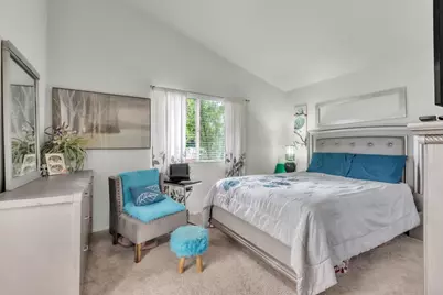 7666 Bluebrook Way, Sacramento, CA 95823 - Photo 16