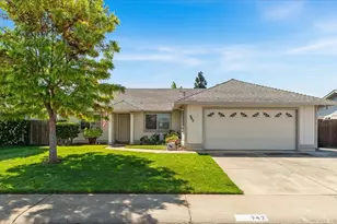 942 Ayers Ln, Galt, CA 95632 - Photo 2