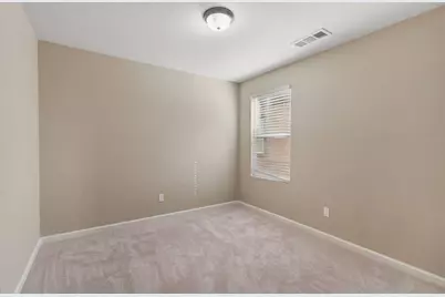 8877 Tethys Lane, Elk Grove, CA 95758 - Photo 18
