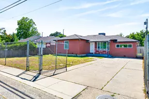 4830 Del Norte Blvd, Sacramento, CA 95820 - Photo 2