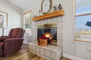 1690 Sequoia Dr, Yuba City, CA 95993 - Photo 8