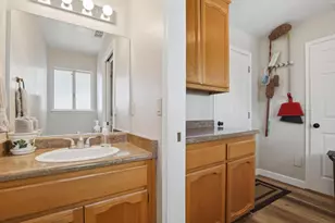 1690 Sequoia Dr, Yuba City, CA 95993 - Photo 16