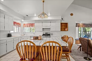 893 Wetherbee Ave, Manteca, CA 95337 - Photo 6