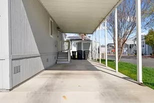 Village Circle, Sacramento, CA 95838 - Photo 26