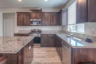 5025 Whirlabout St, Roseville, CA 95747 - Photo 14