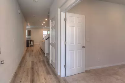 5025 Whirlabout Street, Roseville, CA 95747 - Photo 4