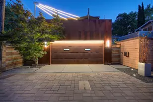 2210 Blues Alley, Sacramento, CA 95816 - Photo 4