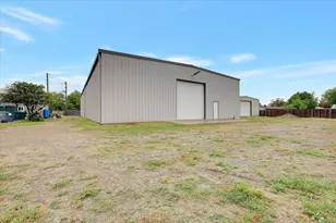 699 SE Stewart Rd, Yuba City, CA 95991 - Photo 32