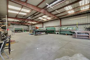 699 SE Stewart Rd, Yuba City, CA 95991 - Photo 34