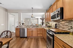7809 Barnsley Way, Elk Grove, CA 95757 - Photo 18