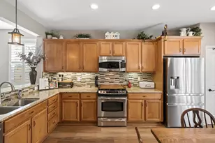 7809 Barnsley Way, Elk Grove, CA 95757 - Photo 14