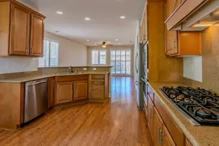2362 Shadow Berry Dr, Manteca, CA 95336 - Photo 12