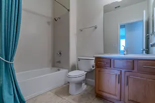 2362 Shadow Berry Dr, Manteca, CA 95336 - Photo 14