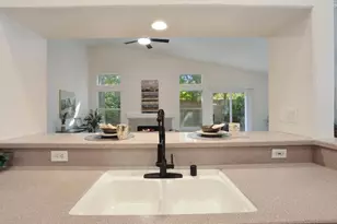 250 Dyer Ave, Manteca, CA 95336 - Photo 16