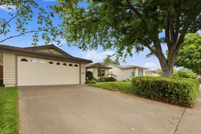 117 Waterglen Circle, Sacramento, CA 95826 - Photo 2